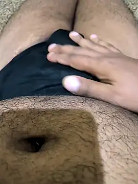 Snapshot of karthick25 chatting on 1, 12, 2025 karthick25 online show from 1, 12, 2025