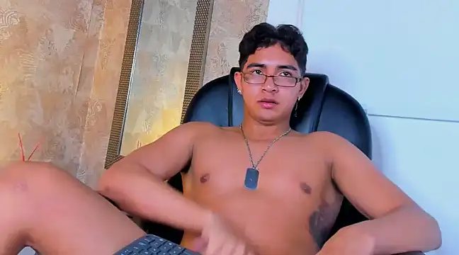 Snapshot of Muichiro_tokito1 chatting on 31, 12, 2024 Muichiro tokito1 online show from 31, 12, 2024