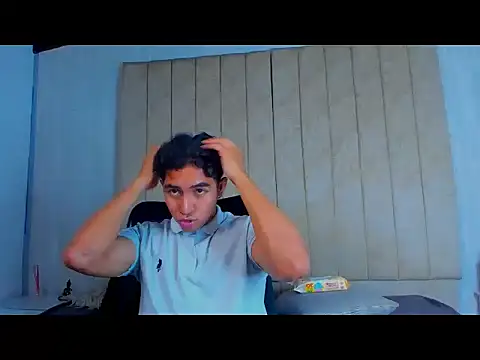 Snapshot of Muichiro_tokito1 chatting on 5, 1, 2025 Muichiro tokito1 online show from 5, 1, 2025