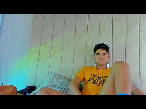 Snapshot of Muichiro_tokito1 chatting on 11, 1, 2025 Muichiro tokito1 online show from 11, 1, 2025