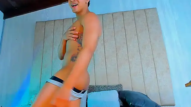 Snapshot of Muichiro_tokito1 chatting on 28, 1, 2025 Muichiro tokito1 online show from 28, 1, 2025