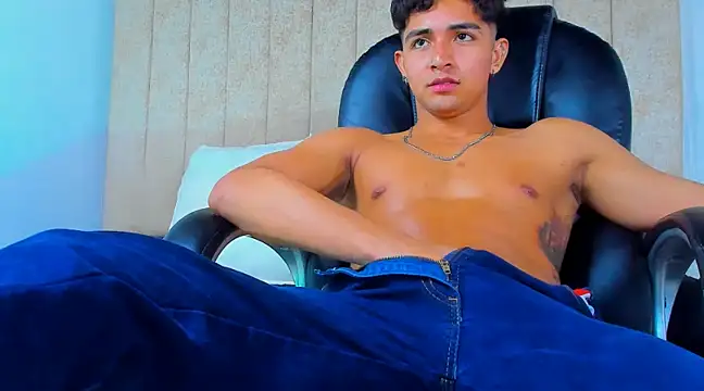 Muichiro tokito1 online show from 27, 2, 2025