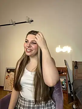 Snapshot of Annie_aww chatting on 2, 3, 2025 Annie aww online show from 2, 3, 2025