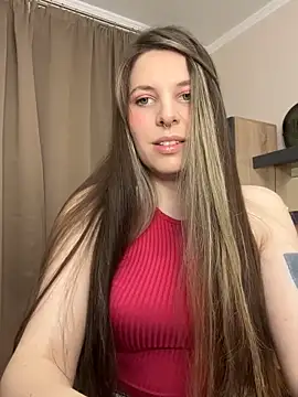 Snapshot of Annie_aww chatting on 5, 12, 2025 Annie aww online show from 5, 12, 2025