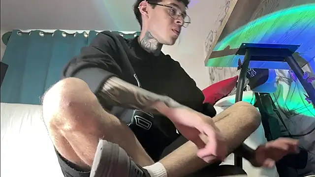 Snapshot of Saturno_v chatting on 10, 1, 2025 Saturno v online show from 10, 1, 2025