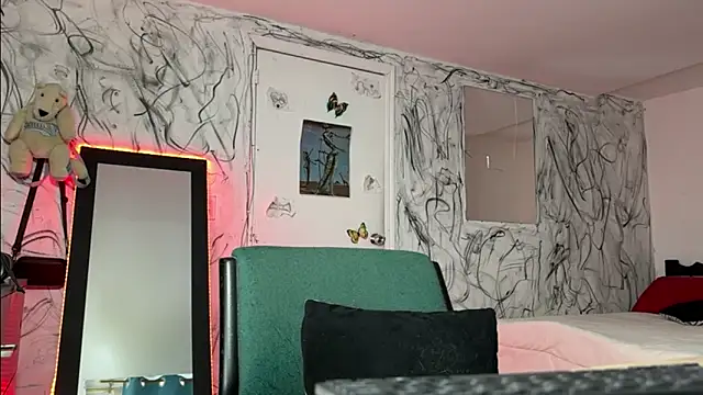 Snapshot of Saturno_v chatting on 28, 1, 2025 Saturno v online show from 28, 1, 2025