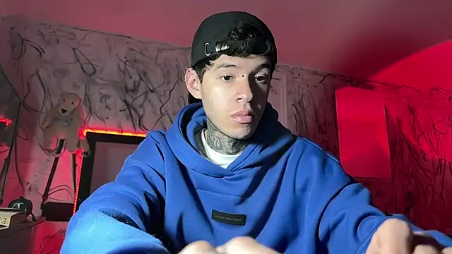 Snapshot of Saturno_v chatting on 29, 1, 2025 Saturno v online show from 29, 1, 2025