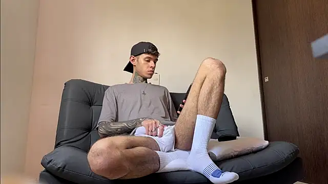 Snapshot of Saturno_v chatting on 19, 3, 2025 Saturno v online show from 19, 3, 2025