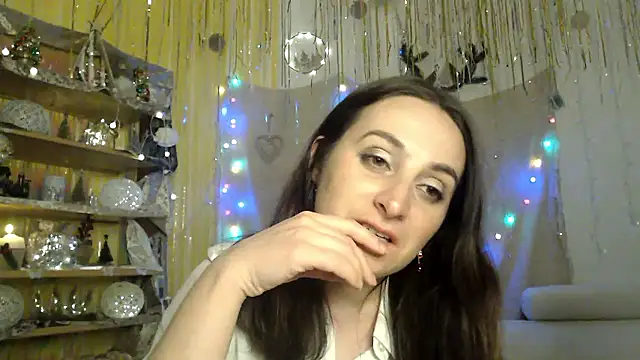 AskMeStandUp online show from 8, 1, 2026