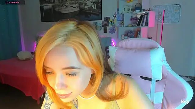 Snapshot of Ramona_Johnson chatting on 1, 2, 2025 Ramona Johnson online show from 1, 2, 2025