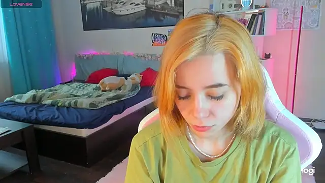 Snapshot of Ramona_Johnson chatting on 2, 2, 2025 Ramona Johnson online show from 2, 2, 2025