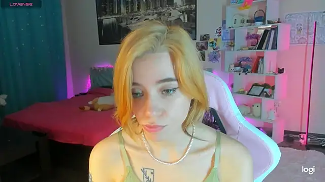 Snapshot of Ramona_Johnson chatting on 3, 2, 2025 Ramona Johnson online show from 3, 2, 2025