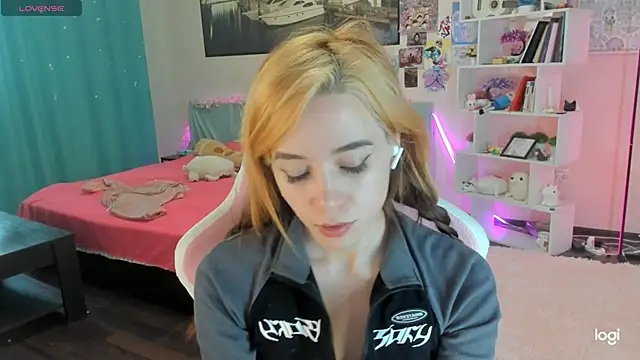 Snapshot of Ramona_Johnson chatting on 10, 2, 2025 Ramona Johnson online show from 10, 2, 2025