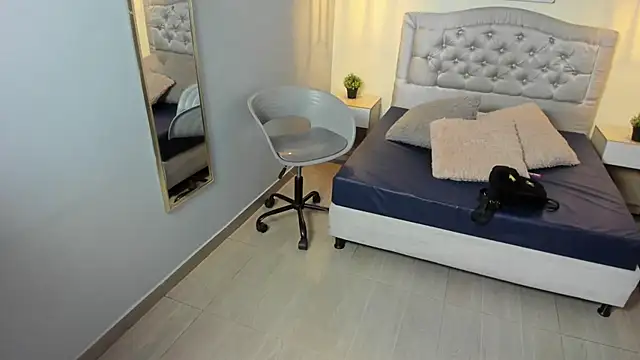 Snapshot of escarleth__ chatting on 26, 6, 2026 escarleth online show from 26, 6, 2026