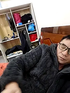 Snapshot of yjw6688 chatting on 6, 3, 2026 yjw6688 online show from 6, 3, 2026