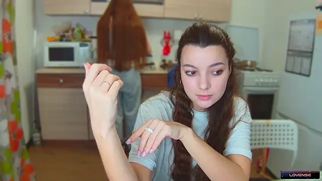 fcjuicy pussy online show from 26, 12, 2024