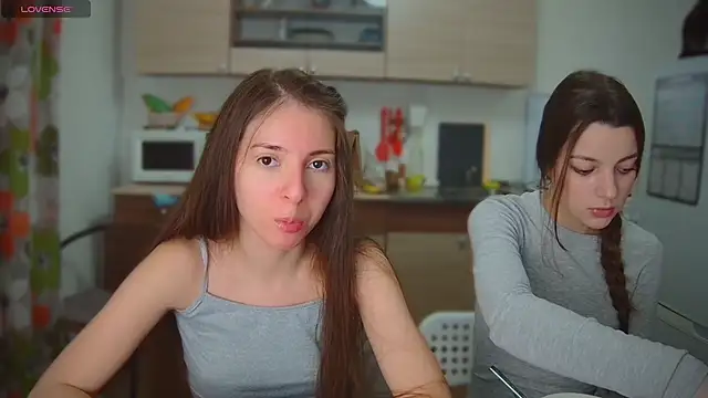 fcjuicy pussy online show from 23, 2, 2025