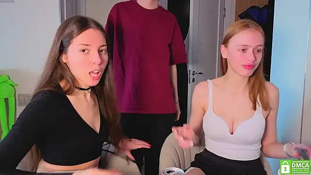 fcjuicy pussy online show from 12, 2, 2026