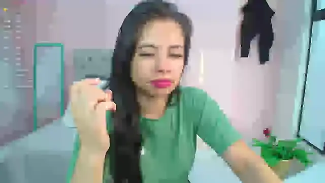 Snapshot of soyzarahtorres chatting on 15, 1, 2025 soyzarahtorres online show from 15, 1, 2025