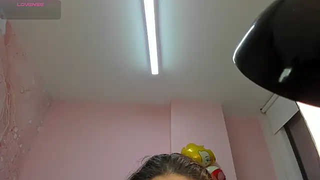 Snapshot of soyzarahtorres chatting on 24, 9, 2025 soyzarahtorres online show from 24, 9, 2025