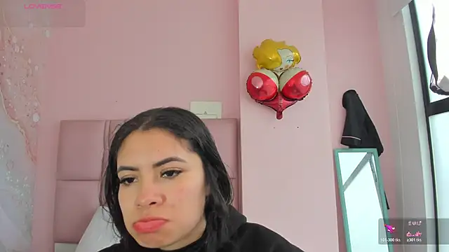 Snapshot of soyzarahtorres chatting on 29, 11, 2025 soyzarahtorres online show from 29, 11, 2025