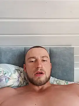 wariacik0024 online show from 3, 8, 2026