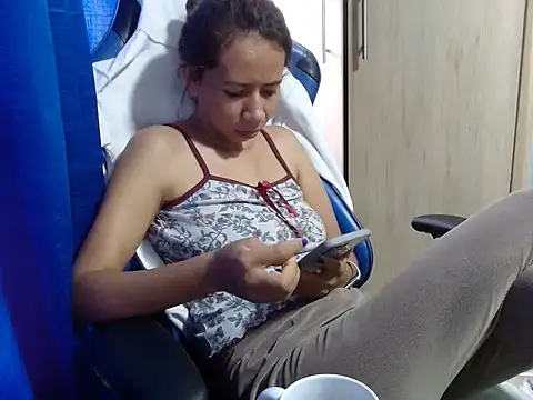 Erotic latina online show from 4, 3, 2025