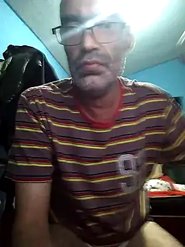 hugosafado333 online show from 11, 2, 2025