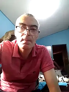 hugosafado333 online show from 2, 3, 2025