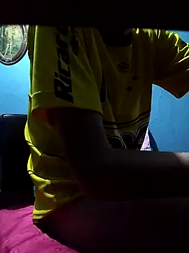 hugosafado333 online show from 16, 9, 2025