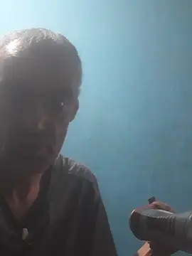 hugosafado333 online show from 17, 9, 2025