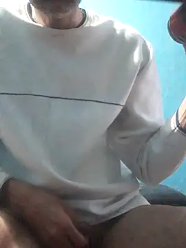 hugosafado333 online show from 5, 10, 2025