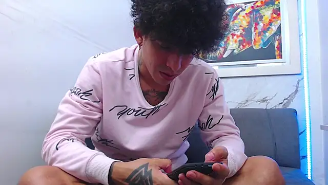 Snapshot of targuerian22 chatting on 19, 3, 2026 targuerian22 online show from 19, 3, 2026