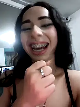 hanna  azumi online show from 7, 3, 2025