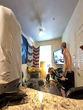 Snapshot of lit702 chatting on 29, 10, 2025 lit702 online show from 29, 10, 2025