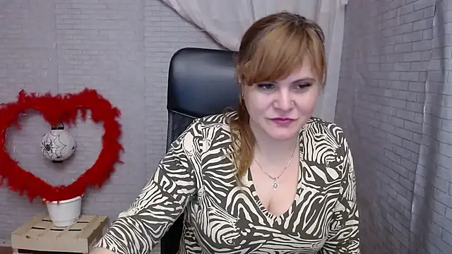 DaniellaKiss online show from 28, 1, 2025