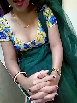 Snapshot of Roja-Telugu777 chatting on 8, 3, 2025 Roja-Telugu777 online show from 8, 3, 2025