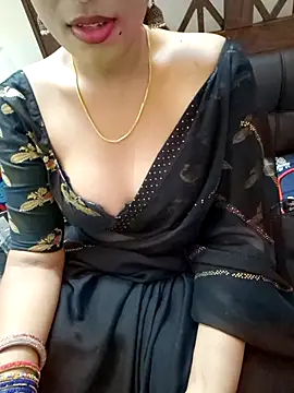 Snapshot of Roja-Telugu777 chatting on 19, 9, 2025 Roja-Telugu777 online show from 19, 9, 2025