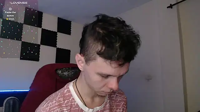 Snapshot of bryamado69 chatting on 9, 11, 2025 bryamado69 online show from 9, 11, 2025