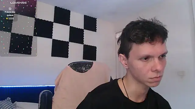 Snapshot of bryamado69 chatting on 26, 11, 2025 bryamado69 online show from 26, 11, 2025