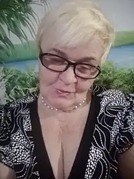 Snapshot of VioletSweet566 chatting on 3, 12, 2024 VioletSweet566 online show from 3, 12, 2024
