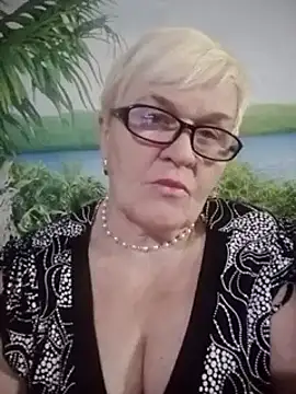 Snapshot of VioletSweet566 chatting on 3, 12, 2024 VioletSweet566 online show from 3, 12, 2024