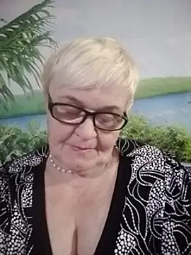 Snapshot of VioletSweet566 chatting on 4, 12, 2024 VioletSweet566 online show from 4, 12, 2024