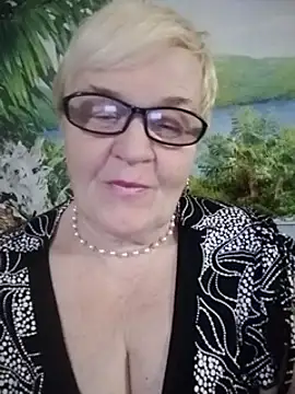 Snapshot of VioletSweet566 chatting on 6, 12, 2024 VioletSweet566 online show from 6, 12, 2024