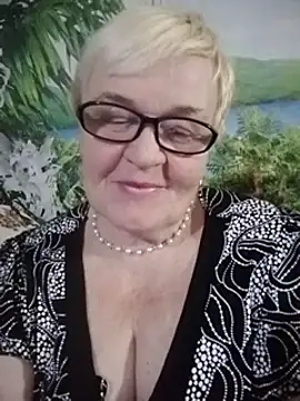 Snapshot of VioletSweet566 chatting on 6, 12, 2024 VioletSweet566 online show from 6, 12, 2024