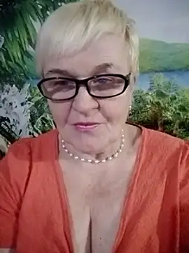 Snapshot of VioletSweet566 chatting on 7, 12, 2024 VioletSweet566 online show from 7, 12, 2024