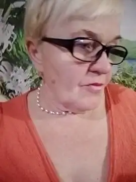 Snapshot of VioletSweet566 chatting on 7, 12, 2024 VioletSweet566 online show from 7, 12, 2024