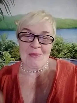 Snapshot of VioletSweet566 chatting on 8, 12, 2024 VioletSweet566 online show from 8, 12, 2024