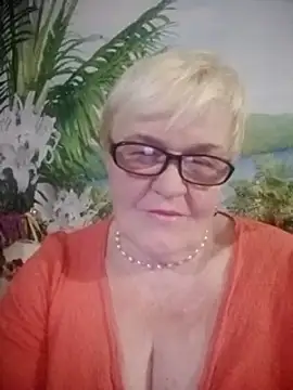 Snapshot of VioletSweet566 chatting on 9, 12, 2024 VioletSweet566 online show from 9, 12, 2024