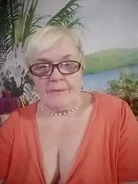 Snapshot of VioletSweet566 chatting on 9, 12, 2024 VioletSweet566 online show from 9, 12, 2024